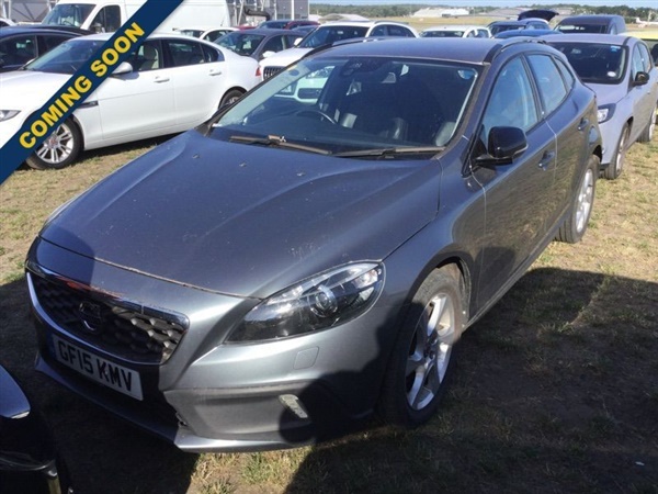 Volvo V D2 CROSS COUNTRY LUX 5d AUTO 113 BHP