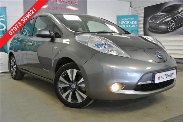 Nissan Leaf (24kWh) Tekna 5dr p/x welcome Auto