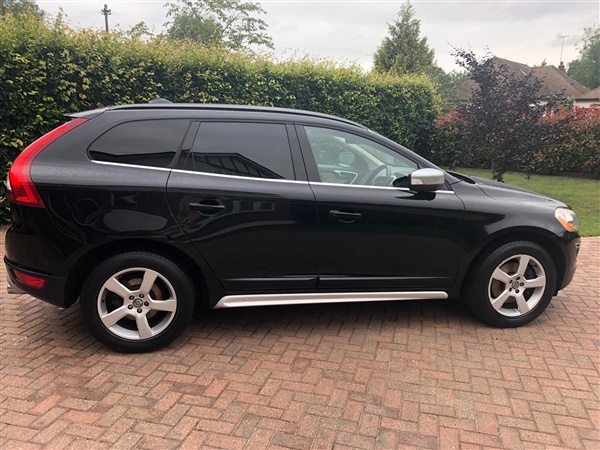 Volvo XC60 D] R DESIGN 5dr AWD