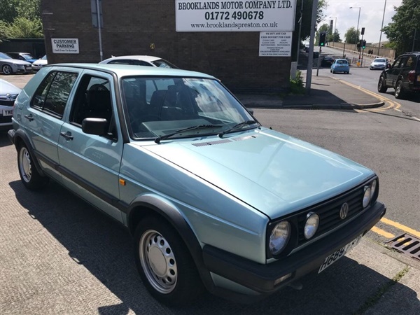 Volkswagen Golf 1.6 DRIVER 5DR Auto