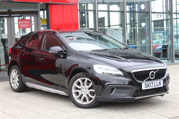 Volvo V40 T] Cross Country Pro 5dr Geartronic