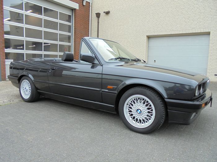 BMW - 318i cabriolet - 