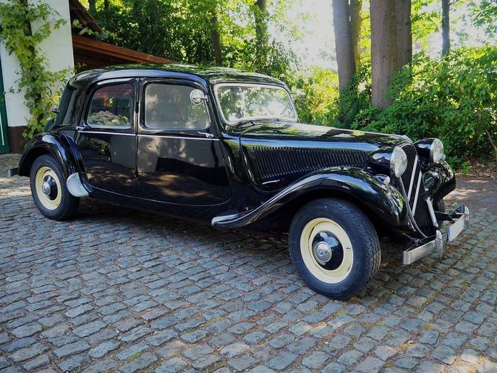 Citroën - traction normale 11B - 