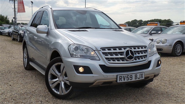 Mercedes-Benz M Class 3.0 ML350 CDI BlueEFFICIENCY Sport