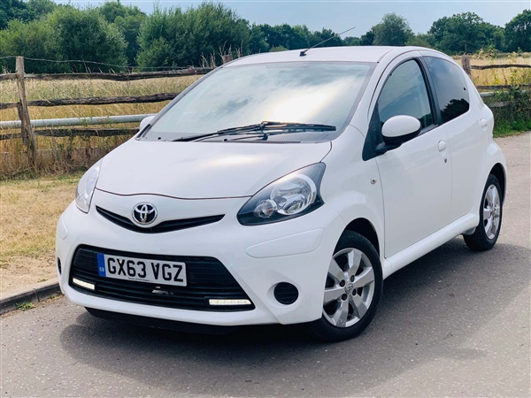 Toyota Aygo 1.0 VVT-i Move Style 5dr