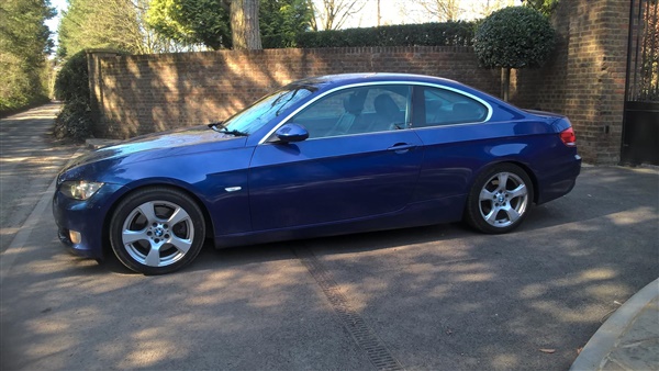 BMW 3 Series 325i SE AUTOMATIC/STEPTRONIC COUPE (2 door)