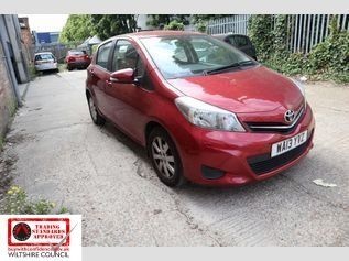 Toyota Yaris 1.3 VVT-I TR 5d 98 BHP