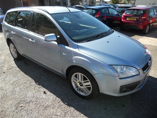 Ford Focus 1.6 Ghia 5dr [115]