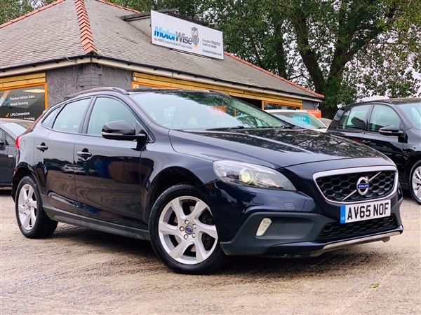 Volvo V40 D] Cross Country Lux 5dr Geartronic Leather