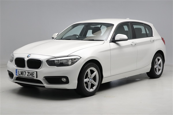 BMW 1 Series 118i SE 5dr - DRIVING MODES - WIFI - BLUETOOTH