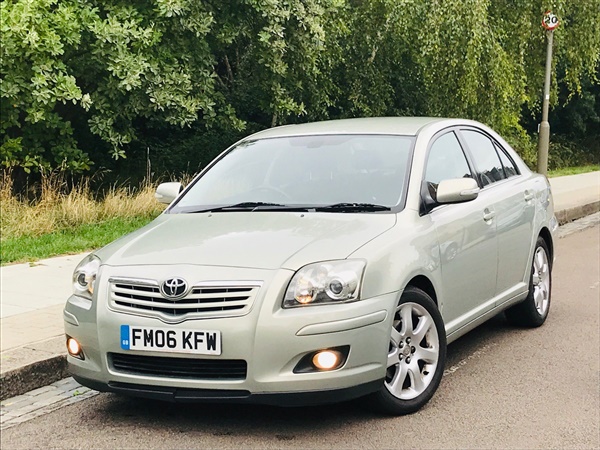 Toyota Avensis 2.0 VVT-i T4 5dr Auto