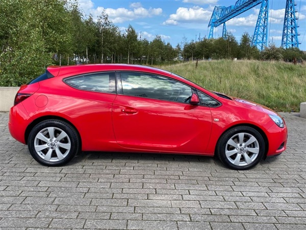 Vauxhall Astra 2.0 GTC SPORT CDTI S/S 3d 162 BHP