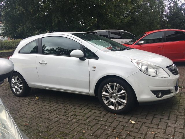 vauxhall corsa 1.2 se mint fsh