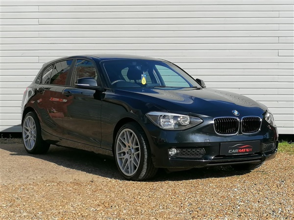 BMW 1 Series d SE Sports Hatch (s/s) 5dr