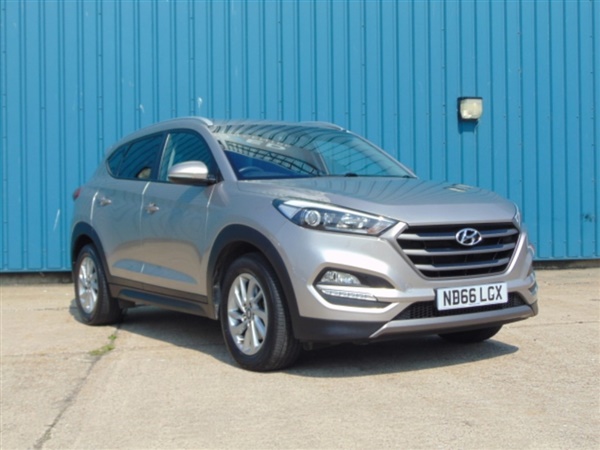 Hyundai Tucson SE Nav 2.0 Crdi Auto 5dr - Beautiful