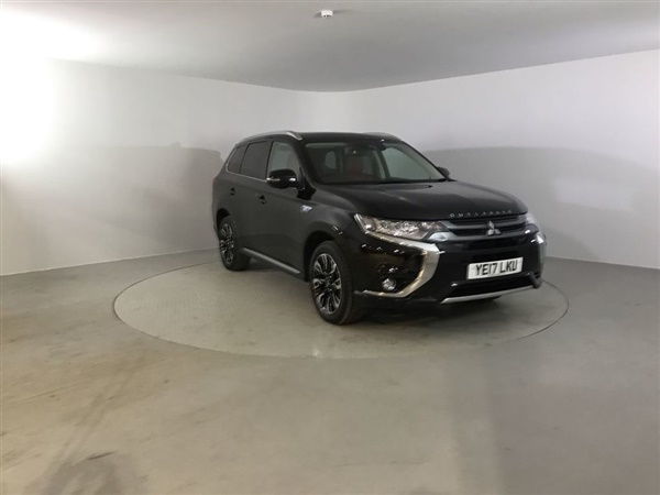 Mitsubishi Outlander 2.0 PHEV 5HS 5d AUTO 200 BHP