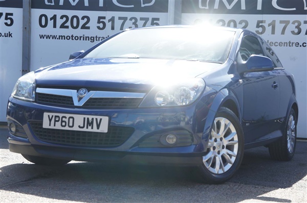 Vauxhall Astra 1.4 i 16v SRi Sport Hatch 3dr