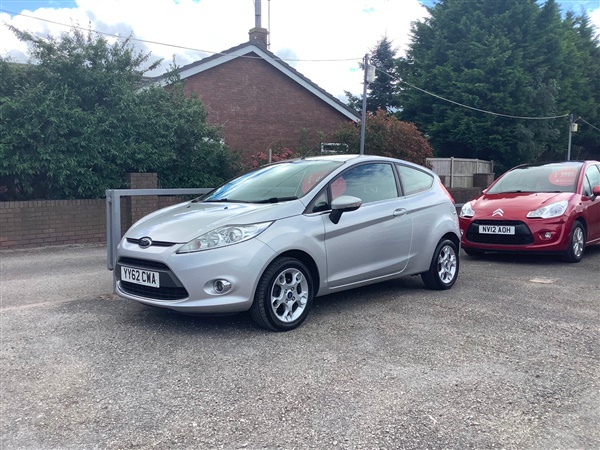 Ford Fiesta 1.25 Zetec 3dr [82]