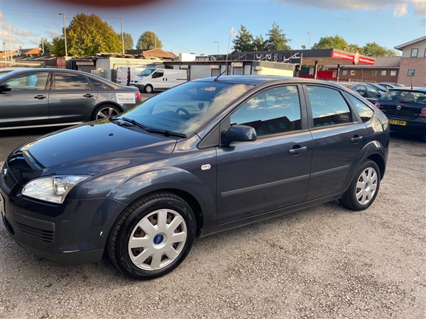 Ford Focus 1.6 LX 5dr