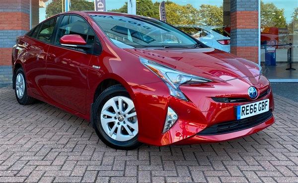 Toyota Prius 1.8 VVTi Business Ed Plus 5dr CVT [15 inch