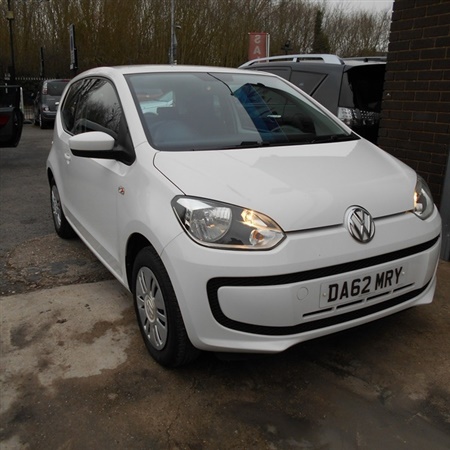 Volkswagen Up PS Move up! in White - 12 Mths MOT - 3