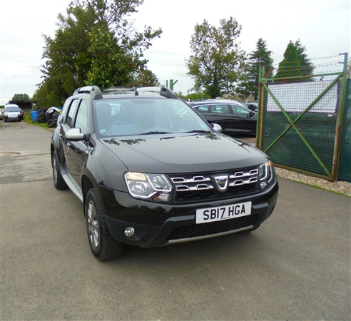 Dacia Duster 1.5 dCi Laureate 4WD (s/s) 5dr