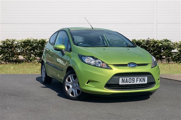 Ford Fiesta Style Plus 80 in Stunning Condition with LOW