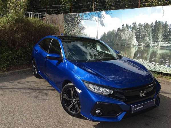 Honda Civic 1.0 VTEC TURBO EX NAVI 5-Door Auto