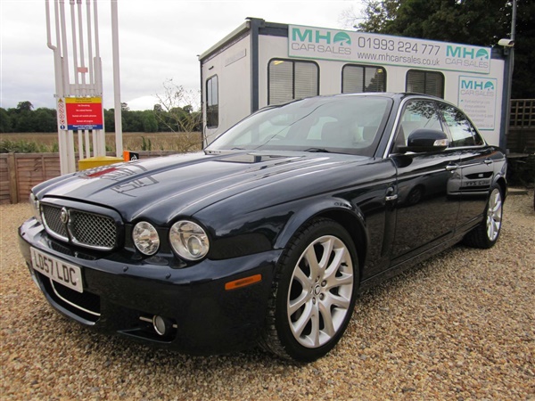 Jaguar XJ Series 2.7 TD Sovereign 4dr Auto