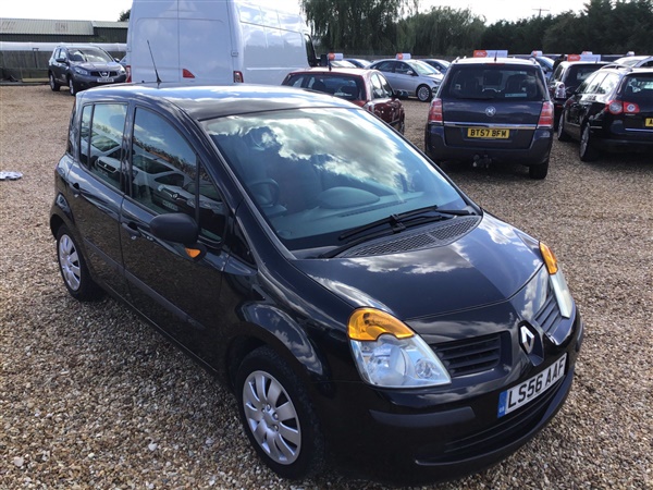 Renault Modus 1.5 dCi Oasis 5dr