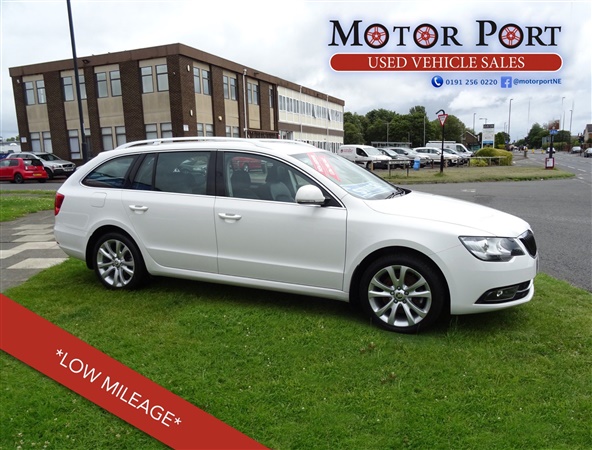 Skoda Superb 1.8 TSI SE 5dr