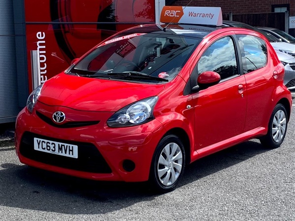 Toyota Aygo 1.0 VVT-i Move 5dr MMT *AUTO*A/C*USB*AUX*12MTH
