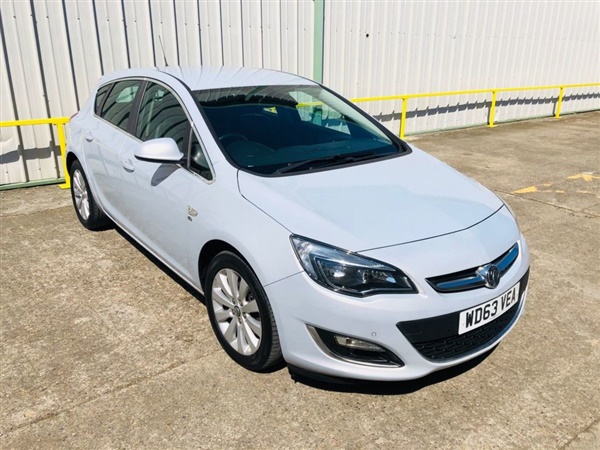 Vauxhall Astra 2.0 ELITE CDTI S/S 5d 163 BHP