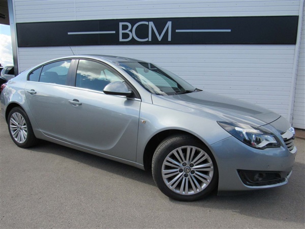 Vauxhall Insignia 1.8 i Design 5dr