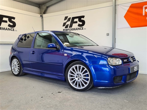 Volkswagen Golf 3.2 R32 3dr