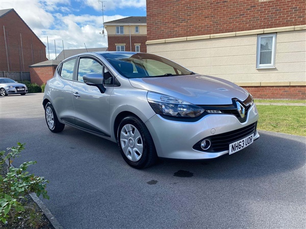 Renault Clio 0.9 TCe ECO Expression + (s/s) 5dr