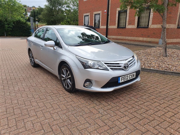 Toyota Avensis 2.0 D-4D TR 4dr