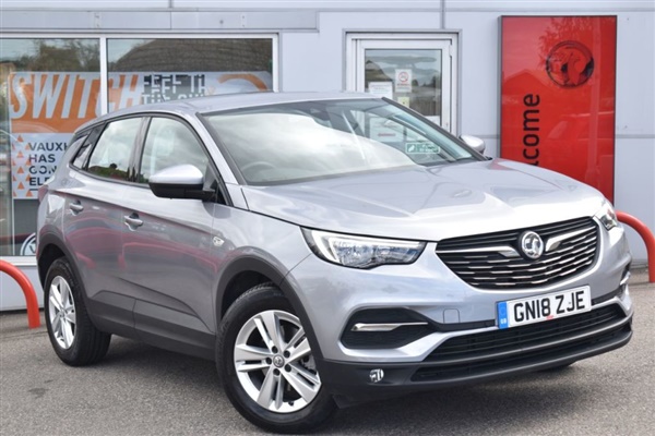 Vauxhall Grandland X 1.2T SE 5dr Auto Hatchback