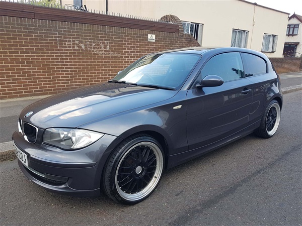 BMW 1 Series i SE 3dr