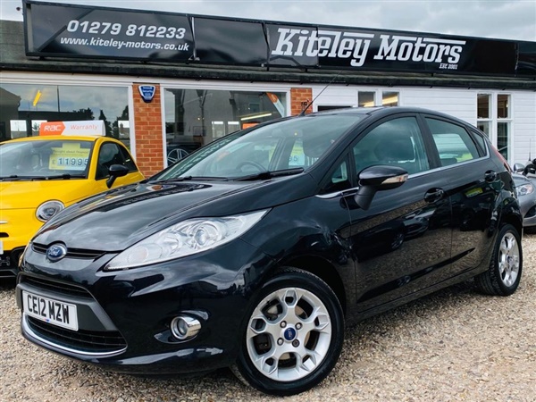 Ford Fiesta 1.4 ZETEC 16V AUTOMATIC