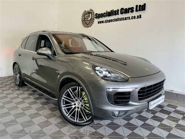 Porsche Cayenne S E-Hybrid 5dr Tiptronic S