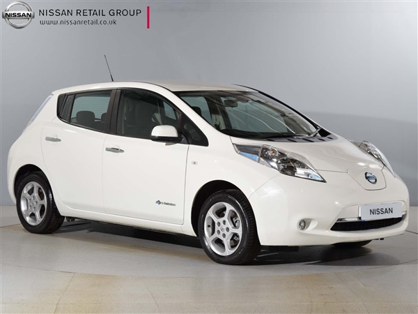 Nissan Leaf (30kWh) Acenta Hatchback 5dr Electric Automatic