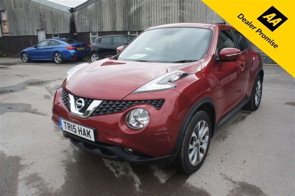 Nissan Juke 1.2 TEKNA DIG-T 5d 115 BHP IN RED WITH 