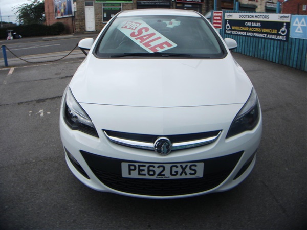 Vauxhall Astra 1.4i 16V Active 5dr