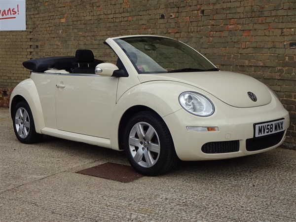 Volkswagen Beetle 1.6 Luna 2dr