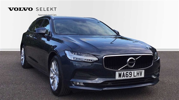 Volvo V90 D4 Momentum Pro Automatic (Drivers Support, Apple