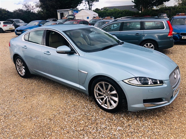 Jaguar XF 2.2d Luxury 4dr Auto