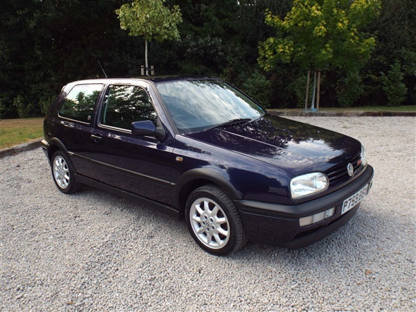 Volkswagen Golf v GTI 3dr