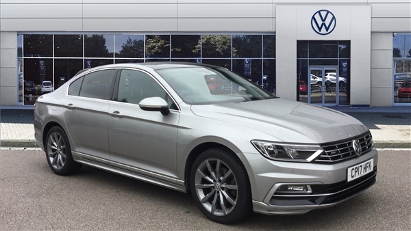 Volkswagen Passat 2.0 TDI R Line 4dr DSG [Panoramic Roof]