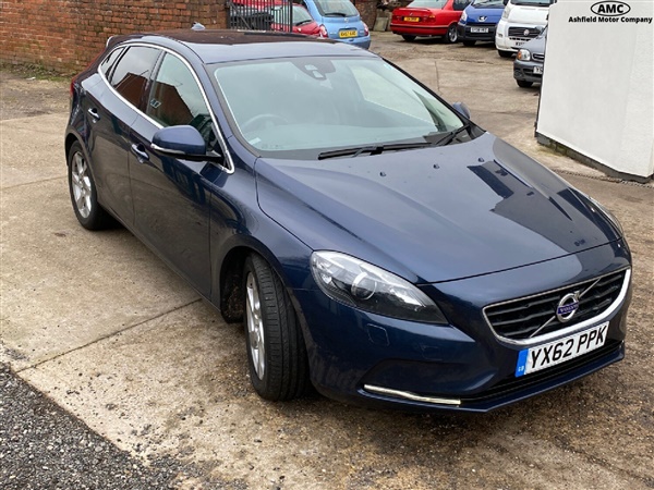 Volvo V40 D Geartronic Auto Start-Stop SE Lux